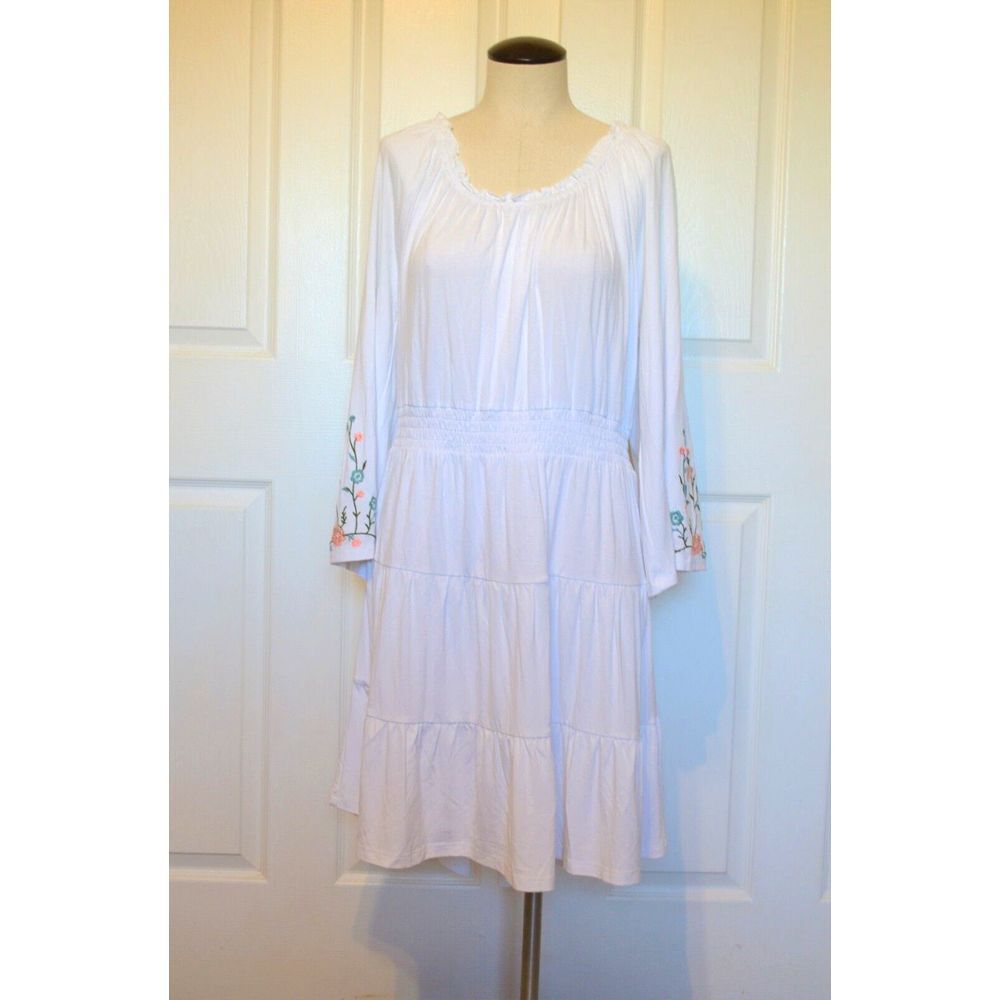 Cupio White Dress Womens XL Flare Sleeves‎ w/ Embroidery Elastic Waist & Neck